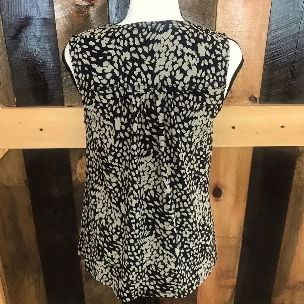 TART draped front sleeveless top, size S - Picture 3 of 5
